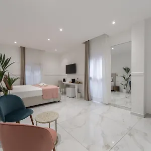  Pensión Leia Hospitality Italia