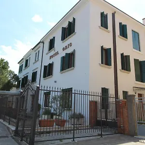 Orio E Beatrice Lido di Venezia
