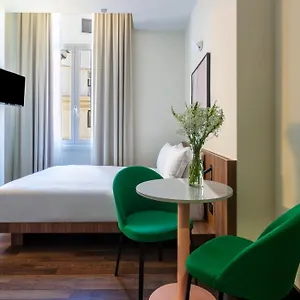 4* Hotel Caprice